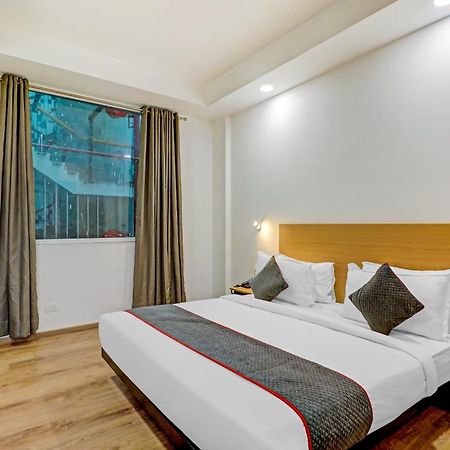 Hotel Townhouse Sector 30 Near Botanic Garden Of Indian Republic Noida Exterior foto