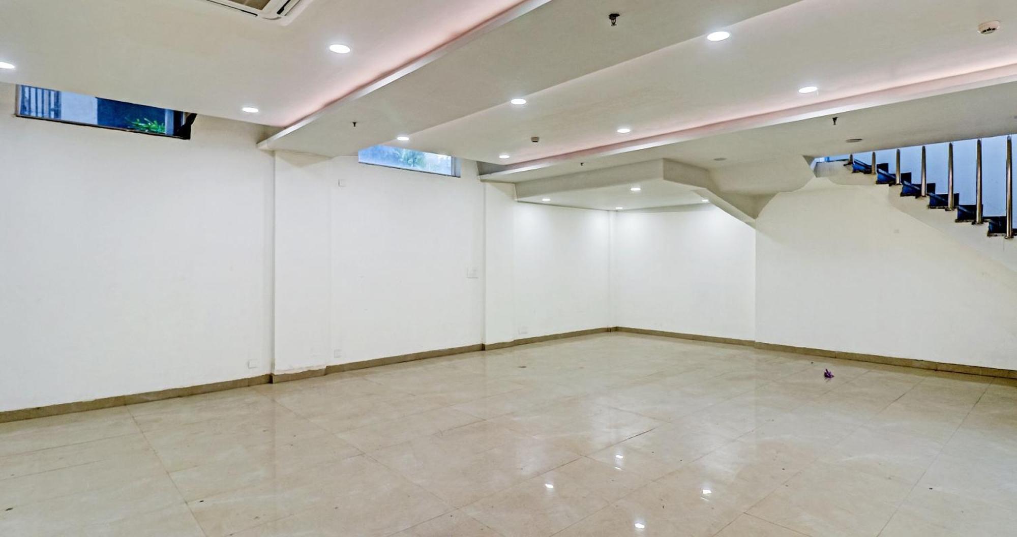 Hotel Townhouse Sector 30 Near Botanic Garden Of Indian Republic Noida Exterior foto